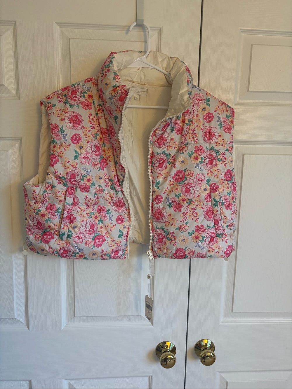 Women’s Simply Southern Floral Cropped Puffer Vest - Pink/Cream (XXL) New